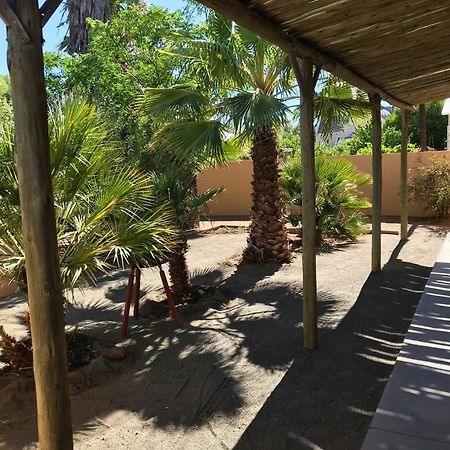 Die Katte Guest House Cottages- Vosburg Extérieur photo