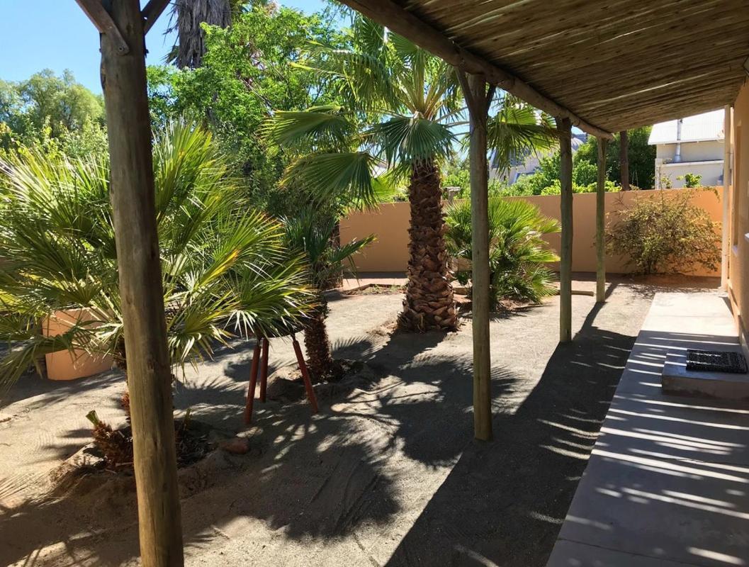 Die Katte Guest House Cottages- Vosburg Extérieur photo